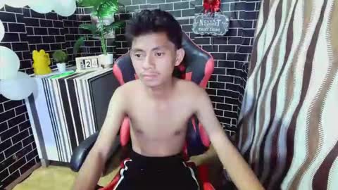 Snapshot of masteralex19 chatting on March 2, 2026, 11:06 am Alex online show from March 2, 2026, 11:06 am