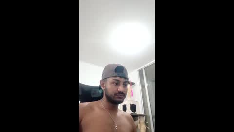 masterblack6666 online show from April 19, 2026, 6:24 am