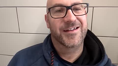 Snapshot of masterclass69er chatting on March 5, 2026, 10:11 am Bob online show from March 5, 2026, 10:11 am