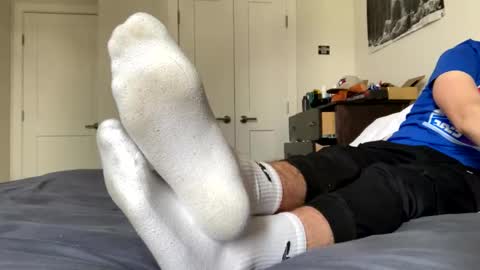 Snapshot of masterevan15 chatting on November 9, 2025, 7:34 pm CanuckSoles online show from November 9, 2025, 7:34 pm