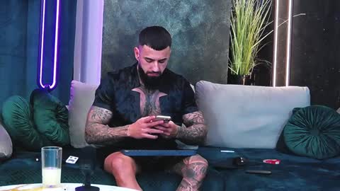 masterkingofmuscle online show from January 7, 2025, 7:17 pm