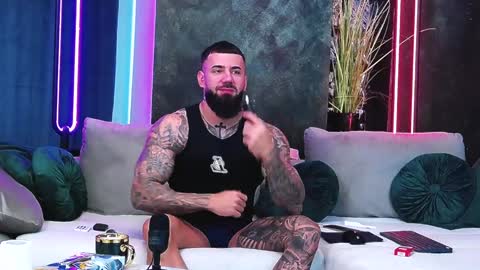 masterkingofmuscle online show from January 15, 2025, 7:05 am