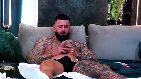 masterkingofmuscle online show from January 29, 2025, 11:41 am