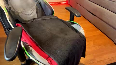 Master Van online show from March 29, 2026, 4:51 pm