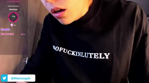 mastrangelo_x online show from November 9, 2025, 1:15 am