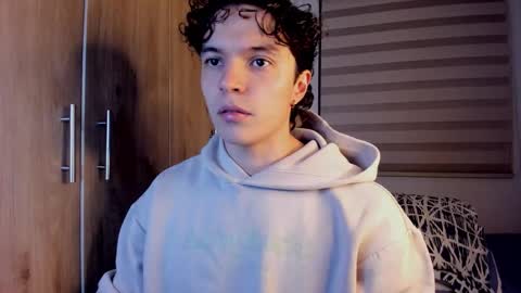 mastrangelo_x online show from February 7, 2026, 4:16 am