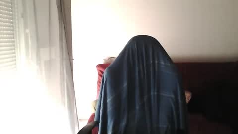 mat11efou online show from November 13, 2025, 12:37 pm