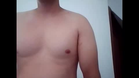 Snapshot of mateo2803 chatting on October 29, 2025, 2:08 pm mateo2803 online show from October 29, 2025, 2:08 pm