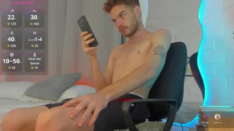 Snapshot of mateo_hunter chatting on February 1, 2026, 11:53 am MATEO HUNTER online show from February 1, 2026, 11:53 am