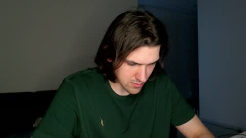 mateo_zeus online show from July 5, 2026, 1:01 am