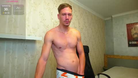 MateoBenjamin online show from October 18, 2025, 5:10 am