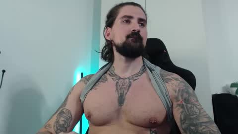 Snapshot of mateohalifa chatting on October 17, 2025, 4:20 pm mateohalifa online show from October 17, 2025, 4:20 pm