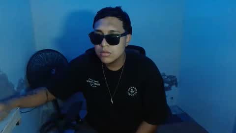 Snapshot of mateuspolla chatting on April 1, 2026, 6:14 am mateuspolla online show from April 1, 2026, 6:14 am