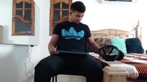 mathews__ online show from November 24, 2025, 1:49 am