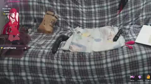 LooLa online show from February 23, 2025, 3:18 pm