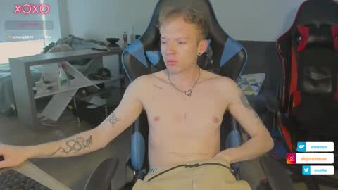 Snapshot of mathwx_ chatting on February 9, 2025, 10:00 pm Alejandro Alex online show from February 9, 2025, 10:00 pm