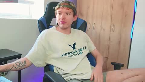 Snapshot of mathwx_ chatting on October 24, 2025, 2:24 pm Alejandro Alex online show from October 24, 2025, 2:24 pm