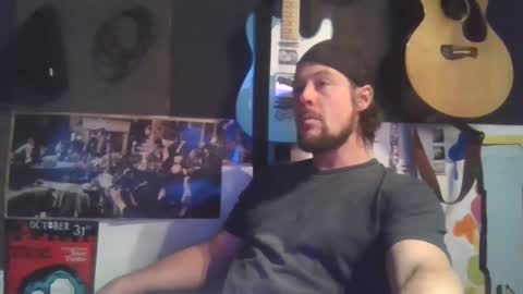 Snapshot of mathydonaski chatting on February 15, 2025, 4:25 am mathydonaski online show from February 15, 2025, 4:25 am