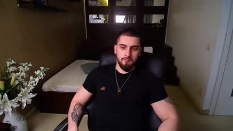 Snapshot of matiasdean chatting on February 24, 2025, 2:37 pm MatiasDean online show from February 24, 2025, 2:37 pm