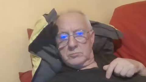 Snapshot of matricule4246 chatting on March 8, 2026, 12:08 am joyaam79 online show from March 8, 2026, 12:08 am