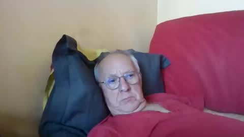 Snapshot of matricule4246 chatting on March 30, 2026, 11:33 am joyaam79 online show from March 30, 2026, 11:33 am