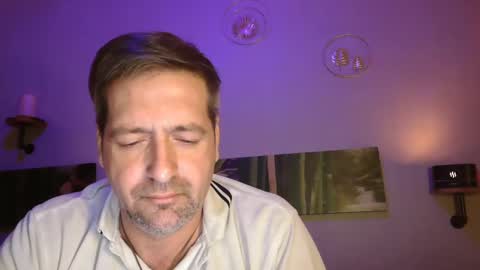 matrike1 online show from December 20, 2024, 9:39 pm