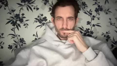 Snapshot of mattcarta chatting on February 20, 2025, 12:36 pm mattcarta online show from February 20, 2025, 12:36 pm