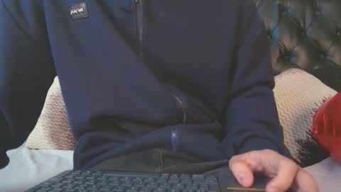 Snapshot of mattdevon chatting on February 14, 2026, 4:09 am Matt online show from February 14, 2026, 4:09 am