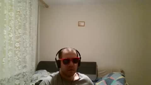 mattek89 online show from April 26, 2026, 6:27 pm