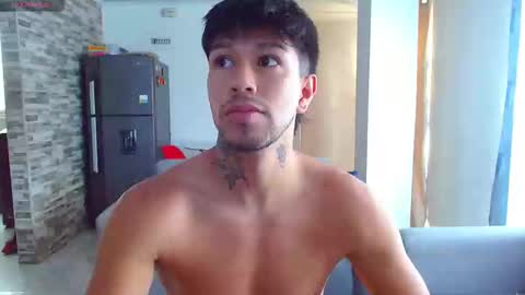 matteo_leto online show from September 22, 2025, 12:07 pm