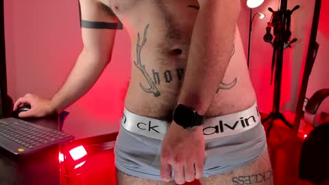 Matteo simpson online show from February 4, 2025, 3:11 am