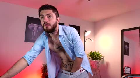 Matteo simpson online show from February 26, 2025, 2:48 am