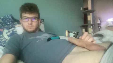 Snapshot of matthd21 chatting on November 5, 2025, 2:39 pm matthd21 online show from November 5, 2025, 2:39 pm