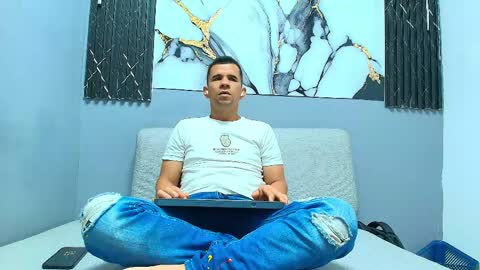 Snapshot of matthew_white2 chatting on May 9, 2026, 7:19 pm Matthew online show from May 9, 2026, 7:19 pm