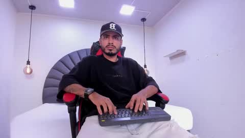 Matthew online show from February 5, 2026, 8:24 pm