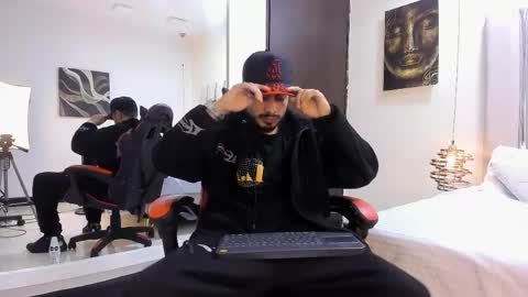 Matthew online show from April 12, 2026, 1:43 am