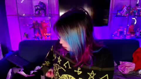 TATIANA  AND ROUS online show from February 3, 2026, 11:04 am