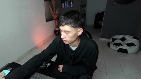 mattias     online show from February 1, 2025, 6:08 pm