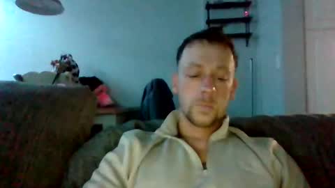 mattsmith999331 online show from March 6, 2026, 3:25 am