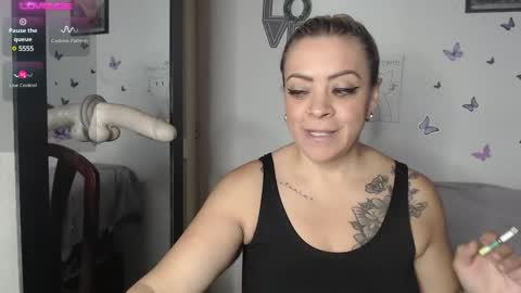 Mature liaa online show from February 14, 2025, 1:45 am