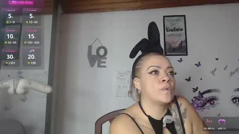 Mature liaa online show from February 21, 2025, 1:55 pm