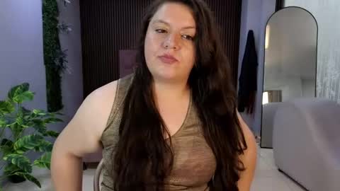 Snapshot of mature_naroa chatting on May 28, 2026, 7:44 pm Naroa online show from May 28, 2026, 7:44 pm