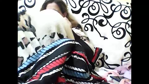 Snapshot of mature_sweet3827 chatting on December 11, 2024, 6:47 am mature_sweet3827 online show from December 11, 2024, 6:47 am