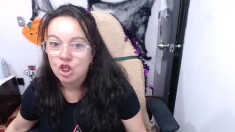 Sonia online show from November 2, 2025, 11:18 pm