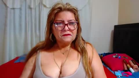 maturehot649 online show from December 28, 2024, 7:00 am