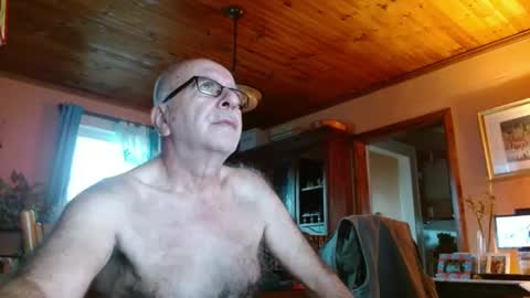 Maurice online show from December 12, 2024, 12:33 pm