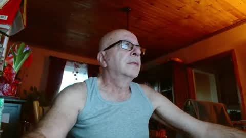 Maurice online show from December 26, 2024, 12:27 pm