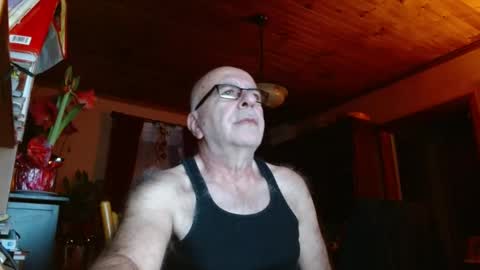 Maurice online show from January 2, 2025, 10:58 am