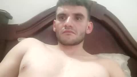 mauriciomonsalve1120 online show from November 5, 2025, 7:52 am