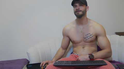 mauro_real_man online show from March 28, 2026, 6:29 pm